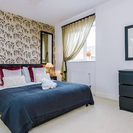 Stylish Townhouse Chester City Centre With Parking Dış mekan fotoğraf